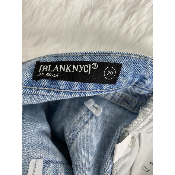BLANK NYC Shorts The Essex Distressed Destroyed Cut Off Jean Size 29 Blue - Picture 12 of 13